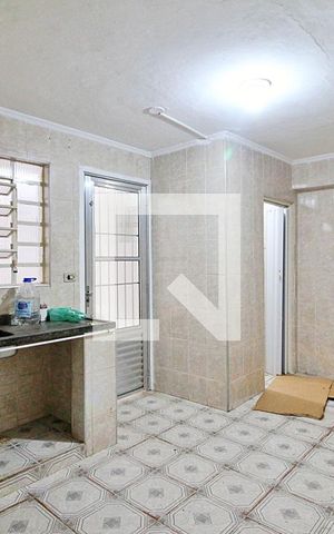 Casa para alugar com 40m², 1 quarto e sem vagaCozinha e Área de Serviço