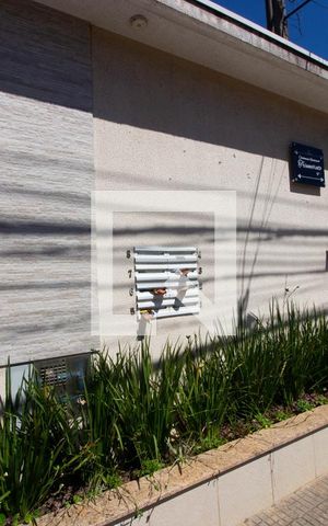 Casa de condomínio para alugar com 58m², 2 quartos e 1 vagaFachada
