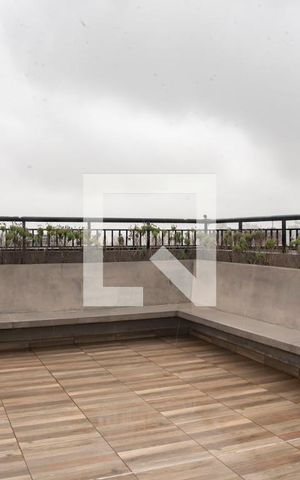Studio à venda com 29m², 1 quarto e sem vagaÁrea comum - Rooftop