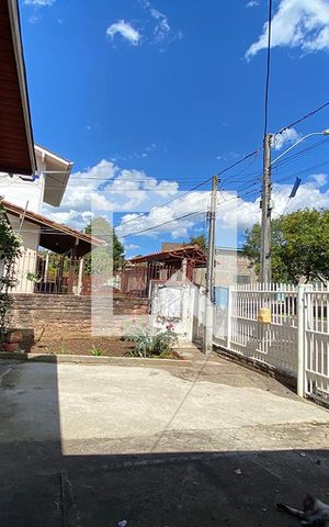 Casa à venda com 160m², 5 quartos e 2 vagasÁrea Externa