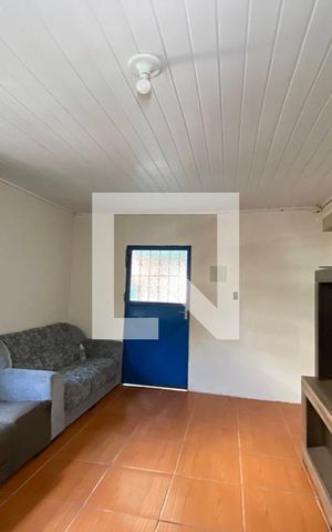 Casa à venda com 160m², 5 quartos e 2 vagasSala