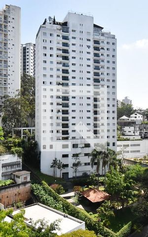 Apartamento à venda com 206m², 3 quartos e 3 vagas Apartamento à venda com 206m², 3 quartos e 3 vagasVista da suíte 3