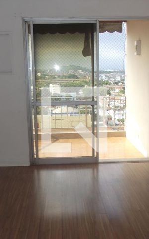 Apartamento à venda com 76m², 2 quartos e 1 vagaSala 