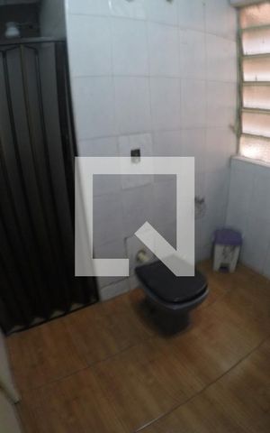 Apartamento à venda com 100m², 2 quartos e sem vagaBanheiro