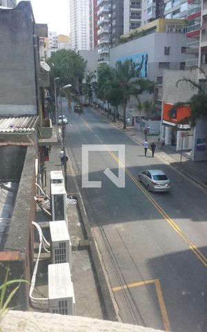 Apartamento à venda com 100m², 2 quartos e sem vagaVista