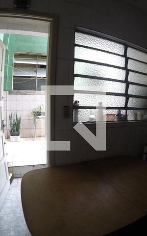 Apartamento à venda com 100m², 2 quartos e sem vagaCozinha
