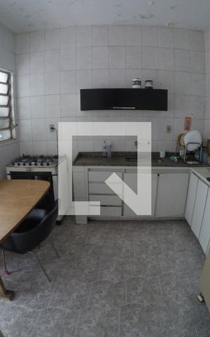 Apartamento à venda com 100m², 2 quartos e sem vagaCozinha