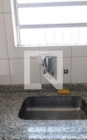 Casa à venda com 200m², 8 quartos e 1 vagaPia da cozinha