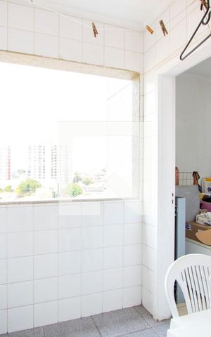 Apartamento para alugar com 90m², 4 quartos e 2 vagas Apartamento para alugar com 90m², 4 quartos e 2 vagasÁrea de serviço