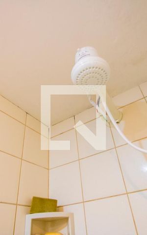 Apartamento para alugar com 90m², 4 quartos e 2 vagas Apartamento para alugar com 90m², 4 quartos e 2 vagasBanheiro social