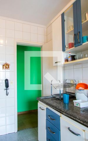 Apartamento para alugar com 90m², 4 quartos e 2 vagas Apartamento para alugar com 90m², 4 quartos e 2 vagasCozinha