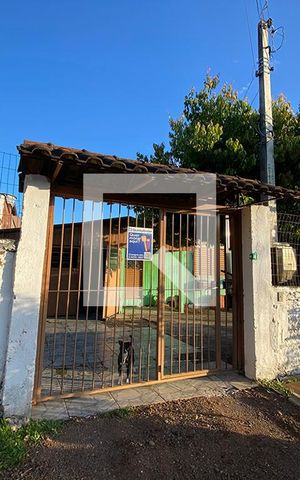 Casa à venda com 70m², 3 quartos e 1 vagaFachada