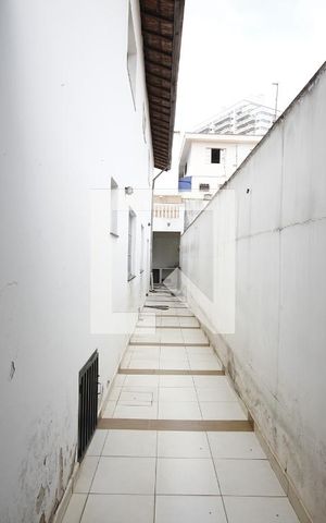 Casa à venda com 220m², 4 quartos e 2 vagasQuintal Corredor