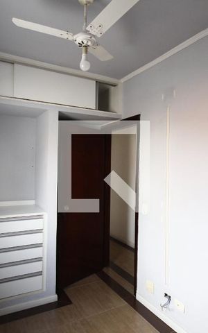 Casa à venda com 220m², 4 quartos e 2 vagasQuarto 2