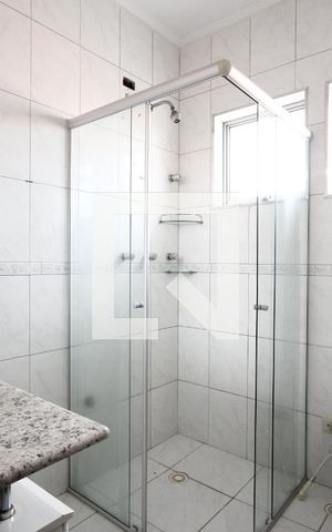 Casa à venda com 220m², 4 quartos e 2 vagasBanheiro