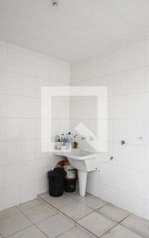Casa à venda com 220m², 4 quartos e 2 vagasÁrea de Serviço