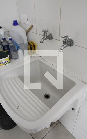 Casa à venda com 220m², 4 quartos e 2 vagasÁrea de Serviço