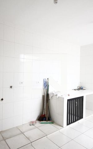 Casa à venda com 220m², 4 quartos e 2 vagasÁrea de Serviço