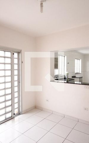 Casa à venda com 220m², 4 quartos e 2 vagasCozinha