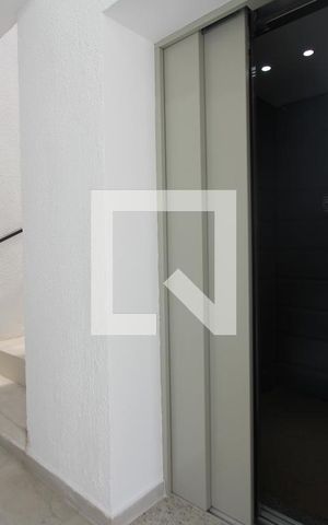 Studio para alugar com 36m², 1 quarto e 1 vagaCorredor