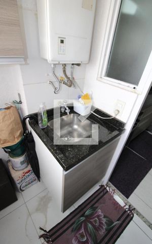 Apartamento à venda com 61m², 3 quartos e 1 vagaÁrea de Serviço