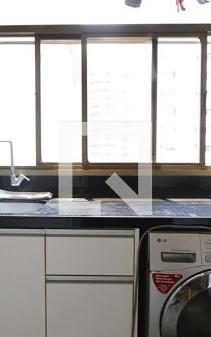 Apartamento à venda com 328m², 3 quartos e 3 vagasÁrea de Serviço