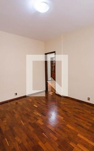 Apartamento para alugar com 93m², 3 quartos e 1 vaga Apartamento para alugar com 93m², 3 quartos e 1 vagaSala