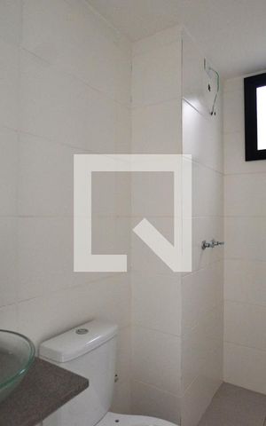 Apartamento à venda com 64m², 2 quartos e 1 vagaBanheiro 2