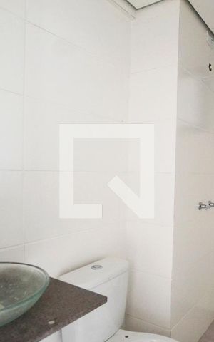 Apartamento à venda com 64m², 2 quartos e 1 vagaBanheiro 1