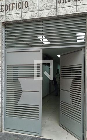 Studio à venda com 40m², 1 quarto e sem vaga Studio à venda com 40m², 1 quarto e sem vagaFachada