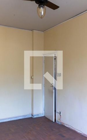 Apartamento para alugar com 83m², 2 quartos e 1 vaga Apartamento para alugar com 83m², 2 quartos e 1 vagaQuarto