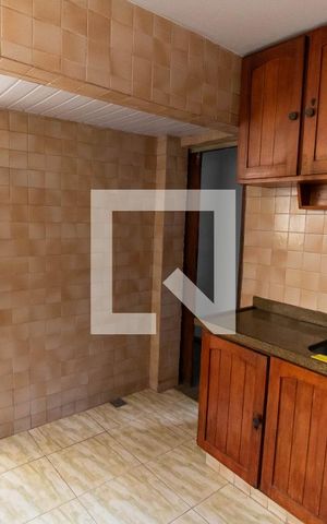 Apartamento à venda com 80m², 3 quartos e 1 vaga Apartamento à venda com 80m², 3 quartos e 1 vagaCozinha e Área de Serviço