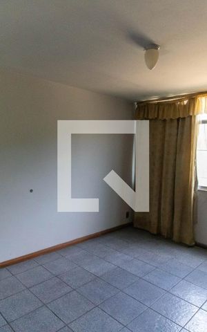 Apartamento à venda com 80m², 3 quartos e 1 vaga Apartamento à venda com 80m², 3 quartos e 1 vagaSala