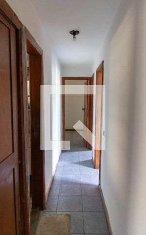 Apartamento à venda com 80m², 3 quartos e 1 vaga Apartamento à venda com 80m², 3 quartos e 1 vagaCorredor