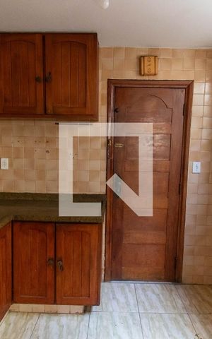 Apartamento à venda com 80m², 3 quartos e 1 vaga Apartamento à venda com 80m², 3 quartos e 1 vagaCozinha e Área de Serviço