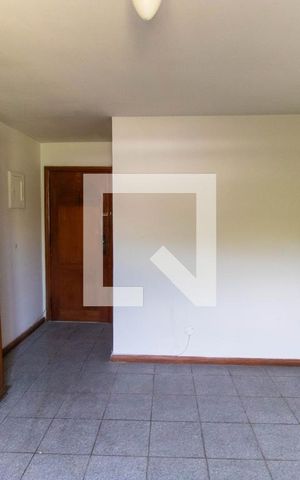 Apartamento à venda com 80m², 3 quartos e 1 vaga Apartamento à venda com 80m², 3 quartos e 1 vagaSala