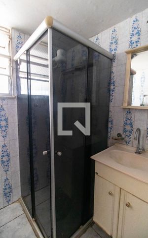 Apartamento à venda com 80m², 3 quartos e 1 vaga Apartamento à venda com 80m², 3 quartos e 1 vagaBanheiro