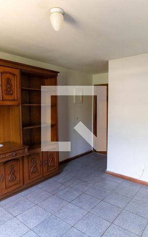 Apartamento à venda com 80m², 3 quartos e 1 vaga Apartamento à venda com 80m², 3 quartos e 1 vagaSala