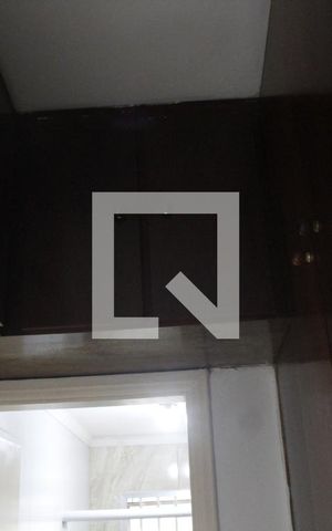 Apartamento para alugar com 50m², 1 quarto e 1 vagaDetalhe do banheiro