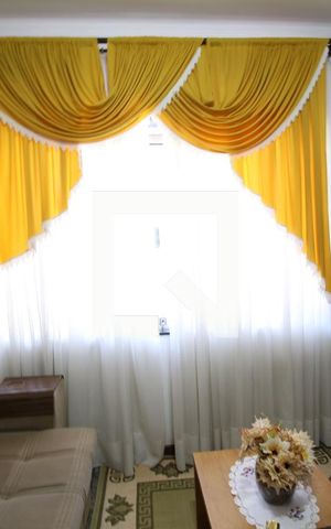 Casa à venda com 388m², 3 quartos e 7 vagasSala