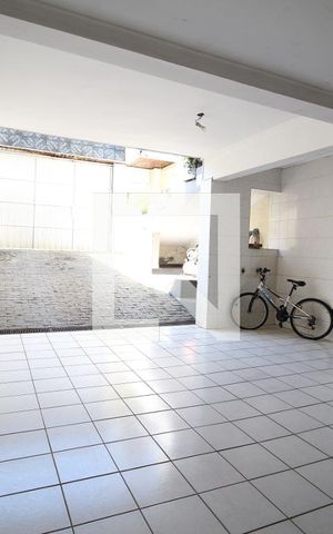 Casa à venda com 388m², 3 quartos e 7 vagasGaragem