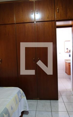 Casa à venda com 388m², 3 quartos e 7 vagasQuarto Suíte