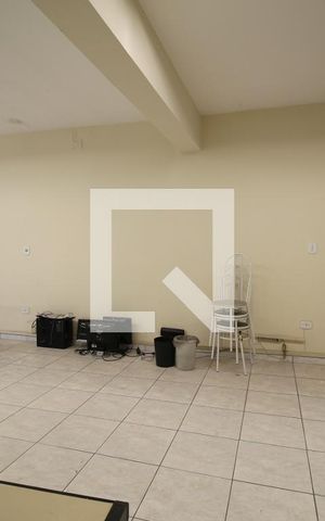 Casa à venda com 388m², 3 quartos e 7 vagasEscritório