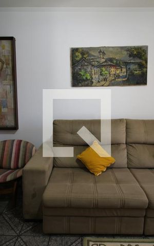 Casa à venda com 388m², 3 quartos e 7 vagasSala