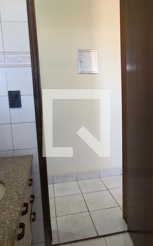 Casa à venda com 388m², 3 quartos e 7 vagasBanheiro 1