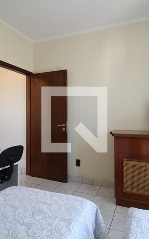 Casa à venda com 388m², 3 quartos e 7 vagasQuarto 1