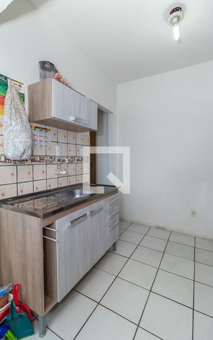 Apartamento à venda com 46m², 2 quartos e 1 vaga Apartamento à venda com 46m², 2 quartos e 1 vagaCozinha