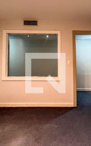Studio para alugar com 350m², 8 quartos e sem vaga