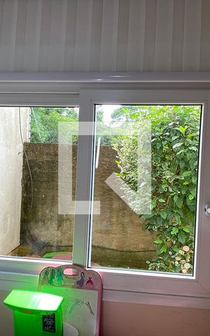 Casa à venda com 264m², 3 quartos e 3 vagasJanela do Quarto 2 