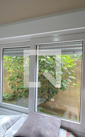 Casa à venda com 264m², 3 quartos e 3 vagasJanela do Quarto 1 